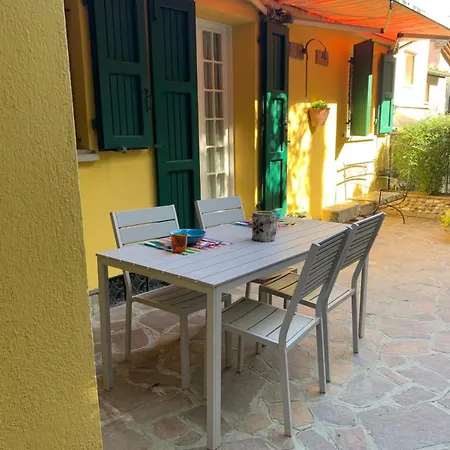 公寓 Innvicolo 圣阿兹吉罗迪奥